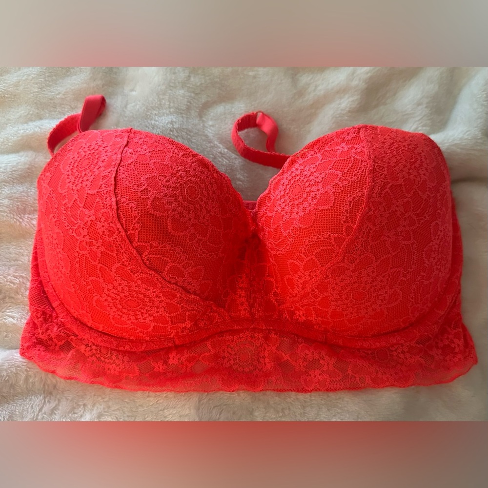 Victoria's Secret Vibrant Red Lace Bra